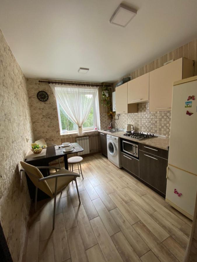 Apartment 30 M2 On Sergei Esenin 11 Jarkov Exterior foto