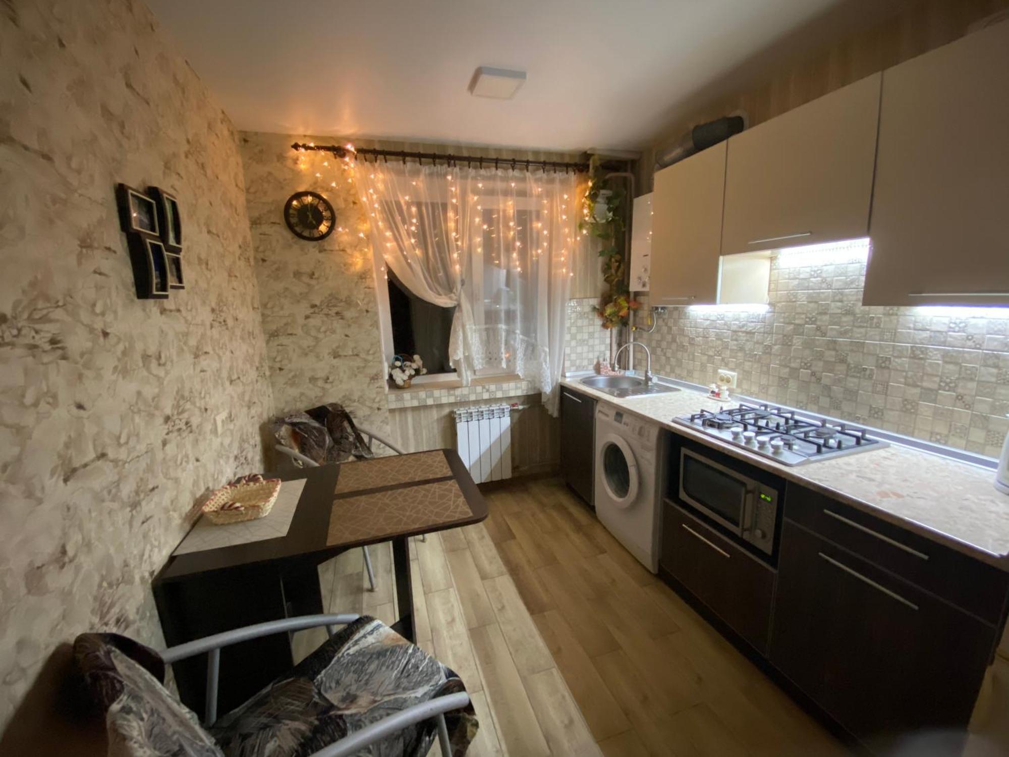 Apartment 30 M2 On Sergei Esenin 11 Jarkov Exterior foto