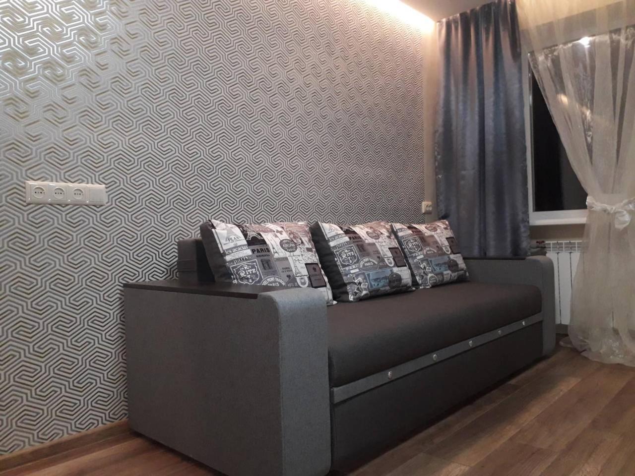 Apartment 30 M2 On Sergei Esenin 11 Jarkov Exterior foto